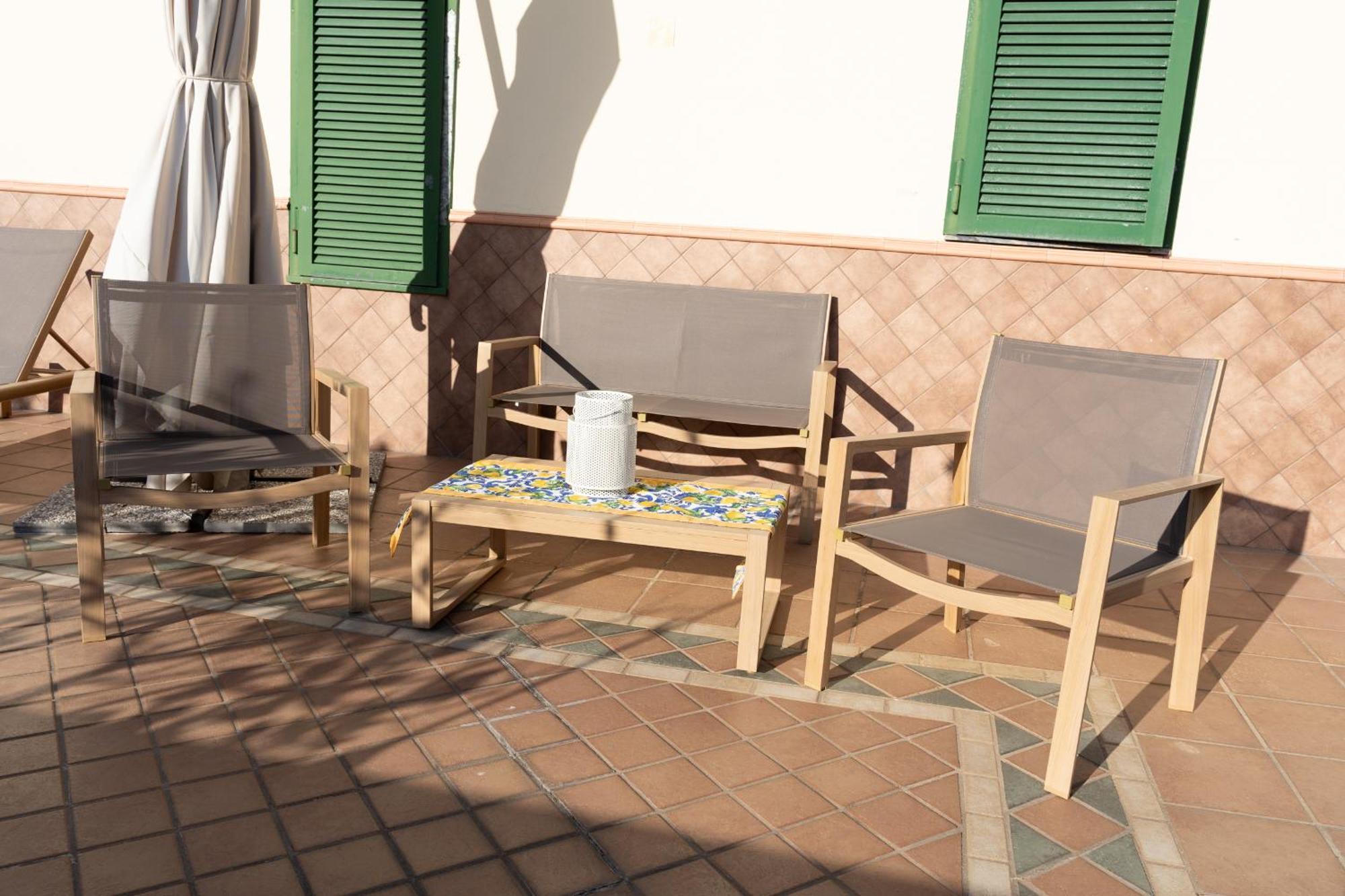 L'Attico Fuggente Hotel Napoli Ngoại thất bức ảnh
