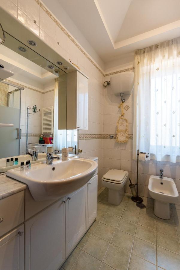 L'Attico Fuggente Hotel Napoli Ngoại thất bức ảnh