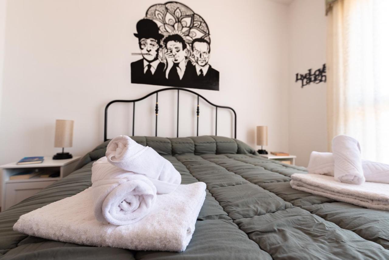 L'Attico Fuggente Hotel Napoli Ngoại thất bức ảnh